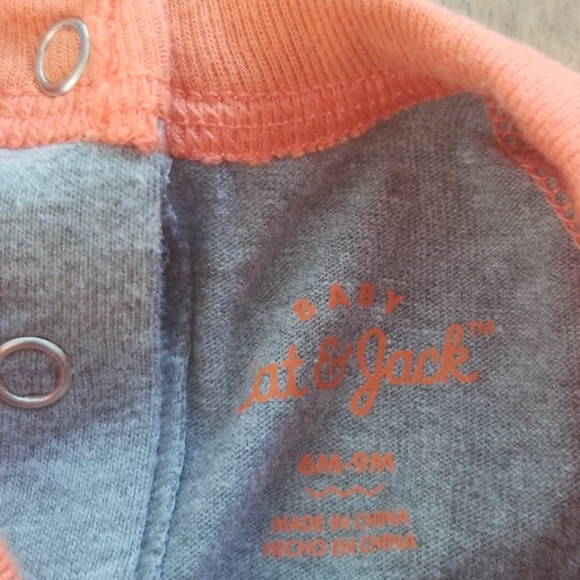 6-9 M -Long sleeve onsies - 2 PC- Cat & Jack - Picture 4 of 4